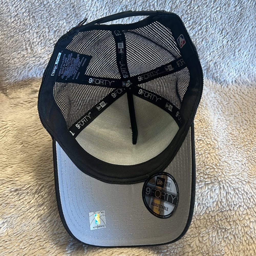 NEW ERA 9Forty Miami Heat Throwback Bubble Women’s SnapBack - Picture 2 of 6